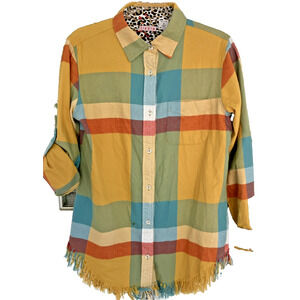 tizzie Women's Buttun Down Shirt Size Med Plaid Contrasting Cuffs Bottom Fringe